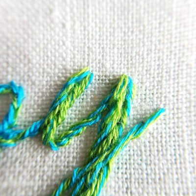 Split stitch stem stitch