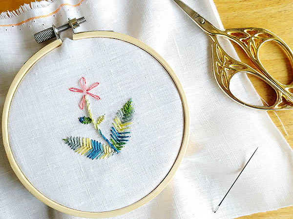 Leaf stitch: how to embroider leaves